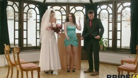 Blonde bride enjoys while sucking a dick - Briana Banderas
