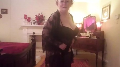 Granny Is Just A Dancing Fool, Can't Get Enough